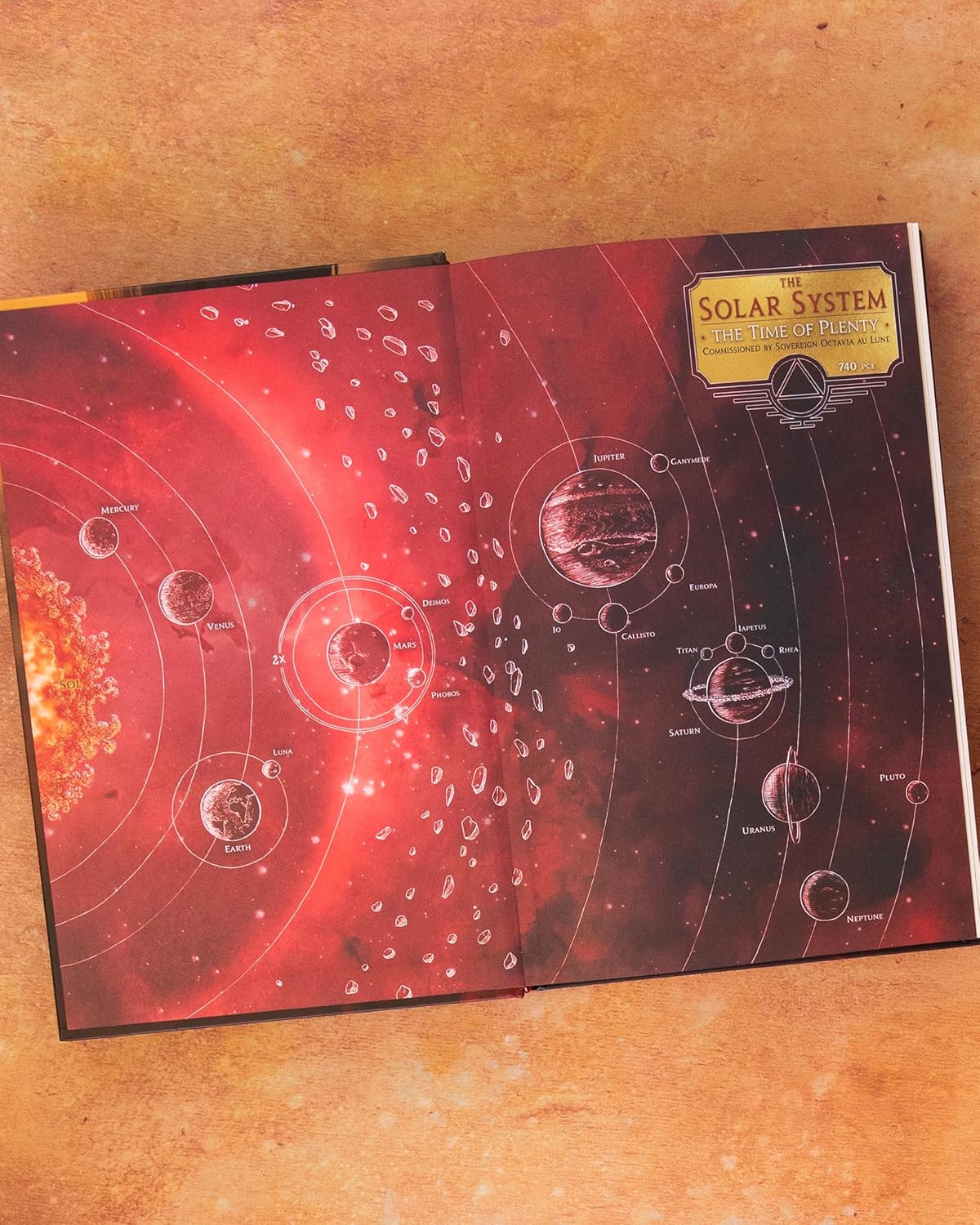 Red Rising: Book 1 (Sprayed Edge Edition Hardcover)